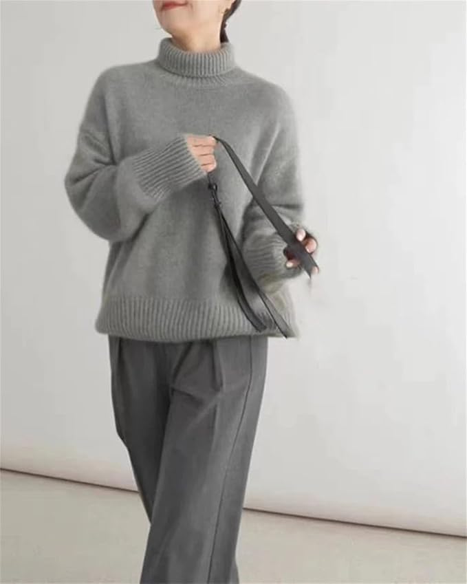 Елвира — Пуловер с висока яка